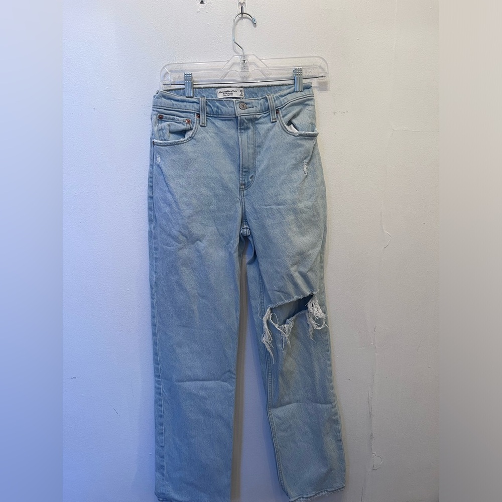 Abercrombie & Fitch 90s Straight Ultra High Rise Jean Curve Love Size 4L - Picture 2 of 4